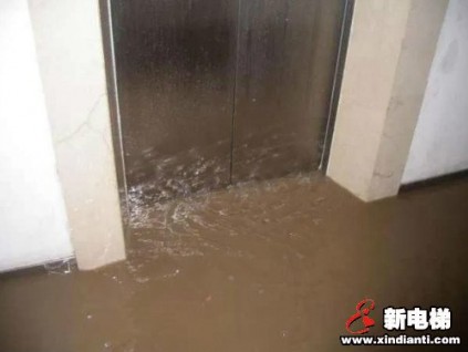 夏季暴雨太任性，電梯安全需注意